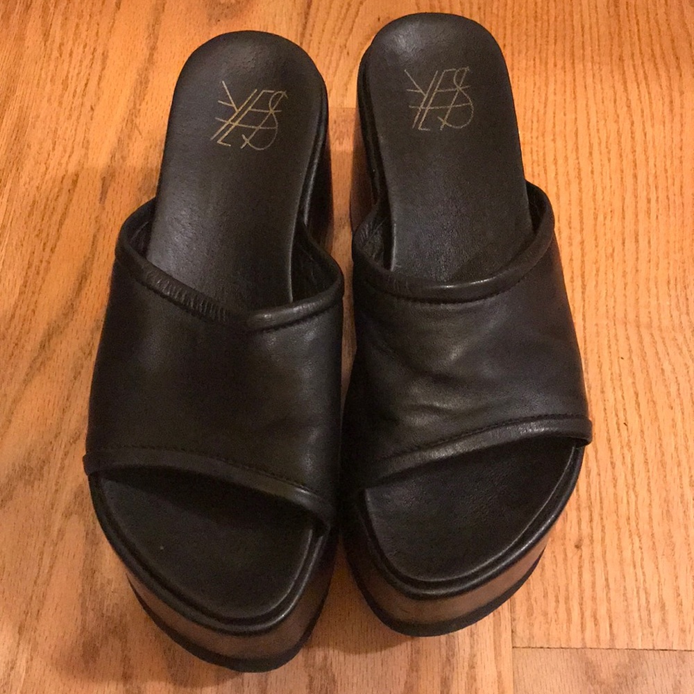 Yes Ounce Flatform Platform Slides - image 3